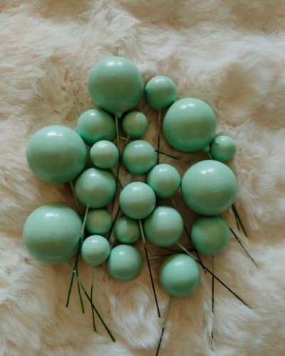 Faux Balls glossy-light Green