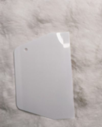 plastic white scraper