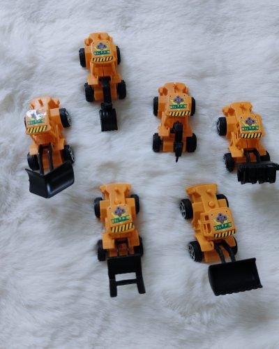 MENI JCB TOY-Vehicle Cake Topper (6 piece set)